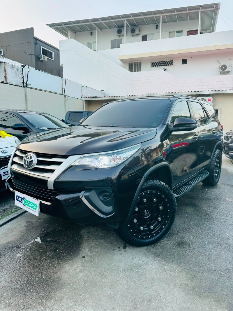 FORTUNER